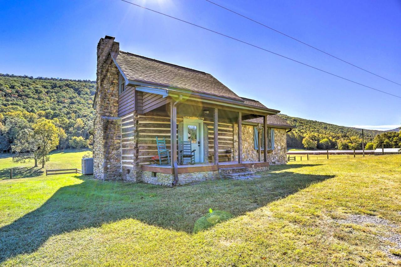 Lovely Pet-Friendly Flat Rock Cabin From 1905 Rising Fawn Экстерьер фото